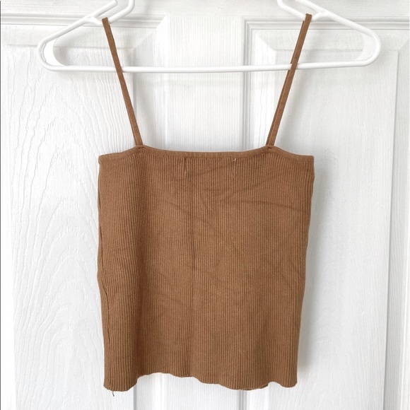The Editor’s Market Wilda Crop Top Pecan - Picture 4 of 5